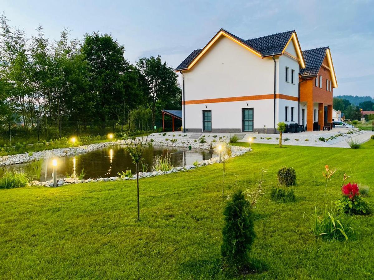 Wonder Home - Apartamenty Halo Karkonosze Z Ogrodem, Sezonowym Basenem, Placem Zabaw I Widokiem Na Sniezke - Zlokalizowane Blisko Karpacza Mysłakowice Buitenkant foto